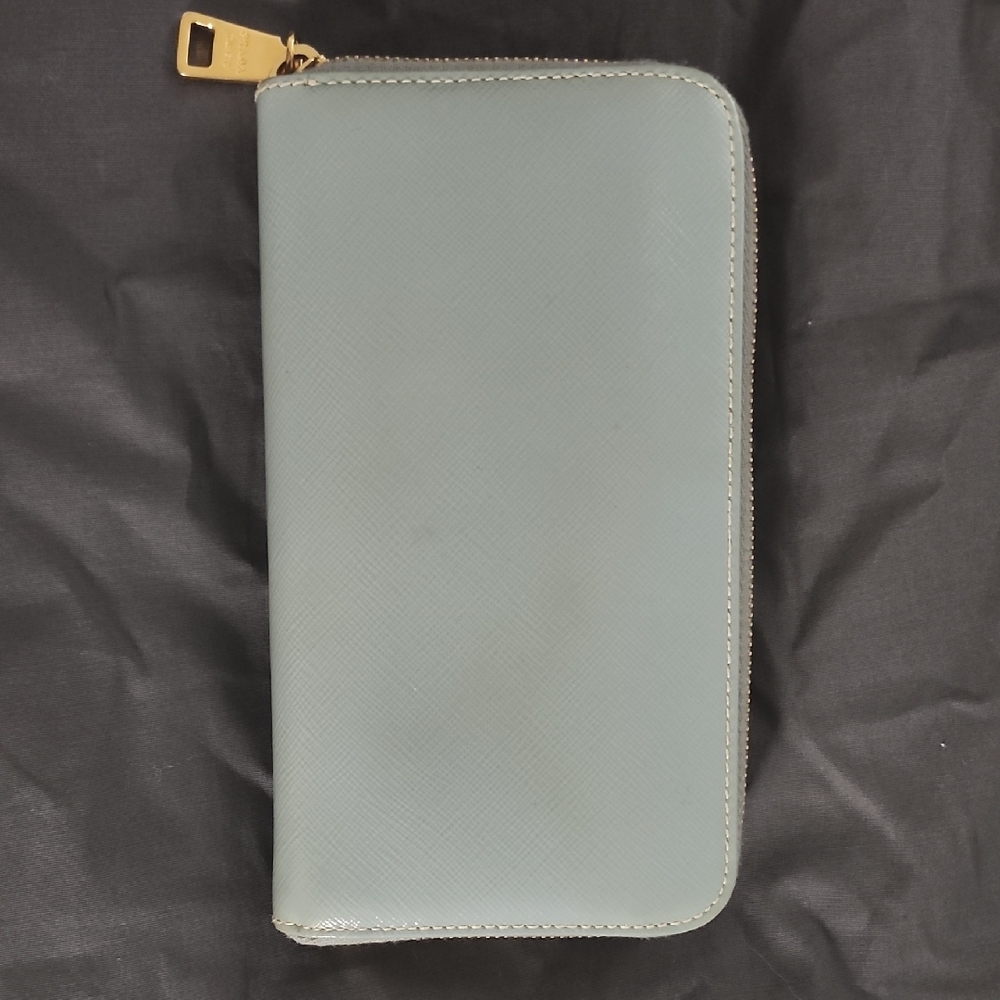 Prada **AUTHENTIC  Sky Blue Leather Wallet - Picture 2 of 10